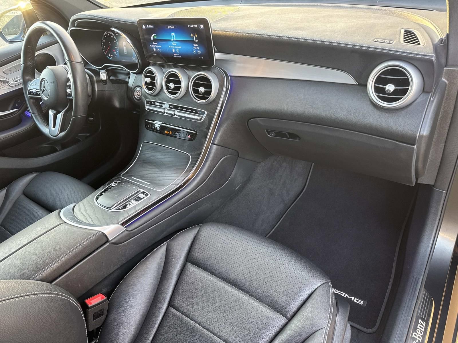 Used 2022 Mercedes-Benz GLC 300 4MATIC Coupe image 11