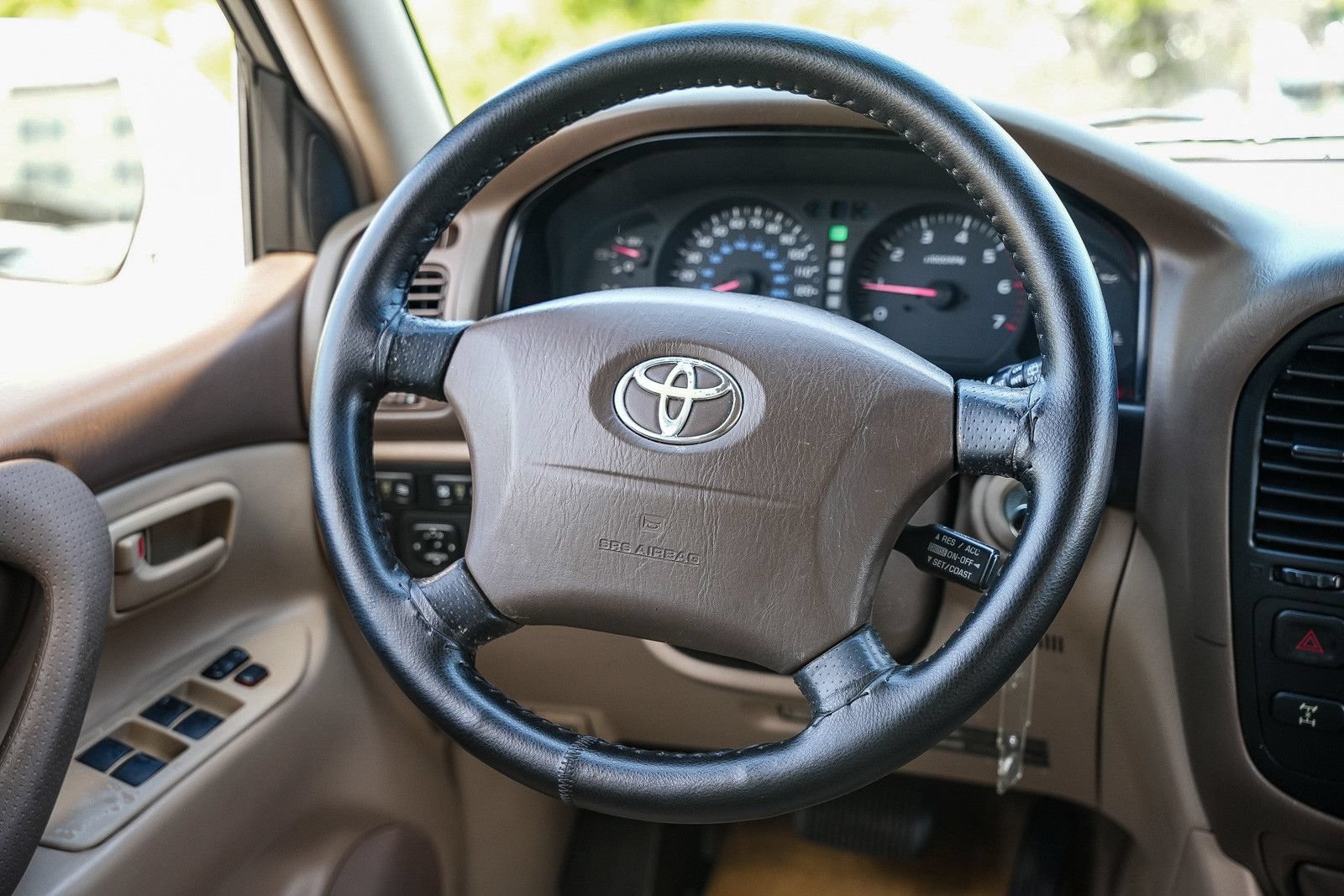 Used 2001 Toyota Land Cruiser AWD/4WD image 16