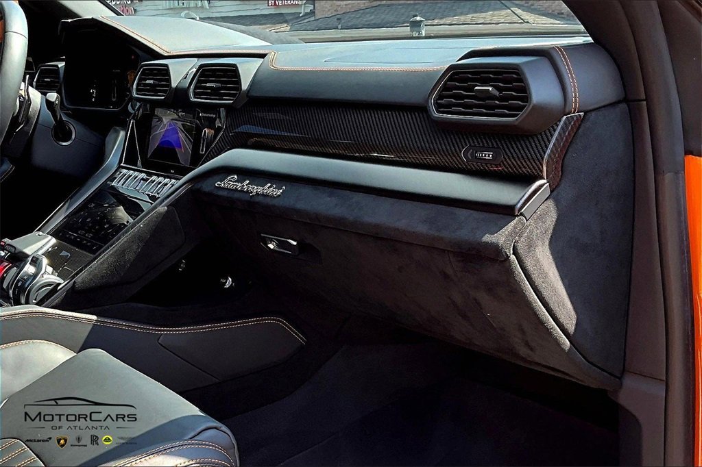 Used 2024 Lamborghini Urus Performante image 15