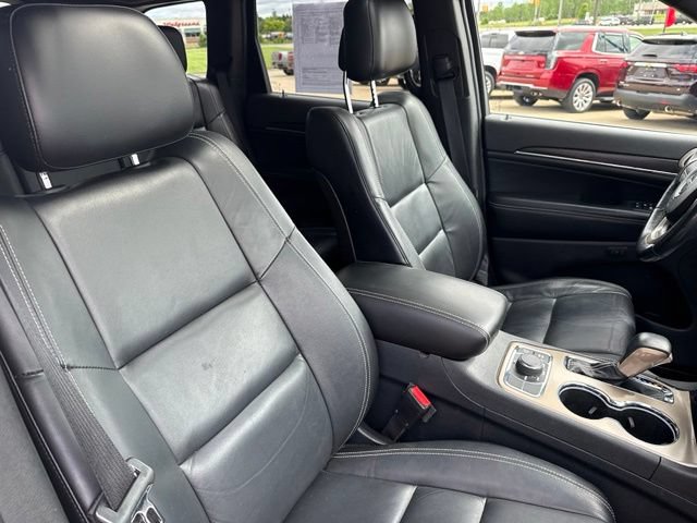 Used 2017 Jeep Grand Cherokee Limited AWD/4WD image 30