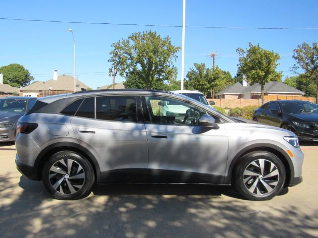 Used 2023 Volkswagen ID.4 2WD image 5