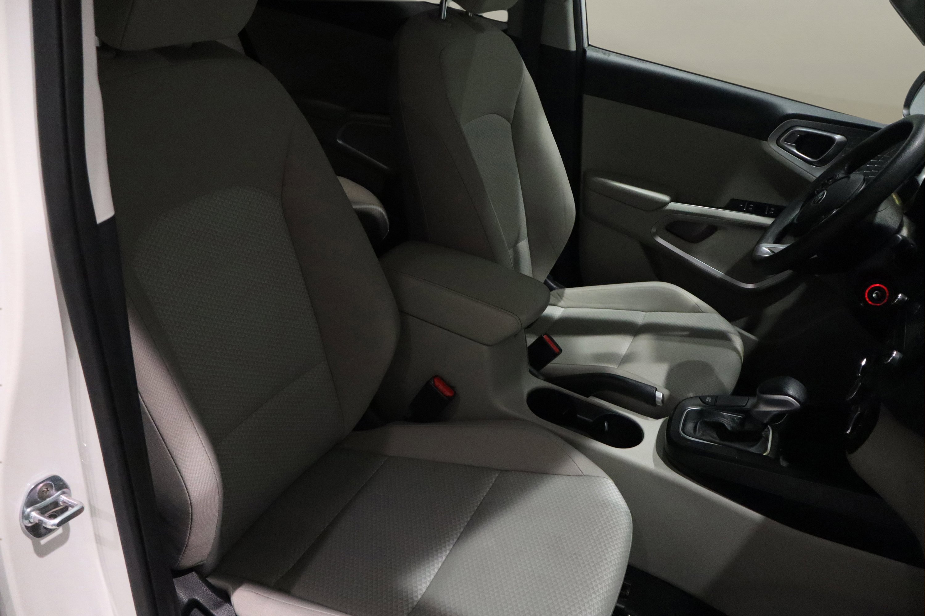 Used 2021 Kia Soul LX image 16