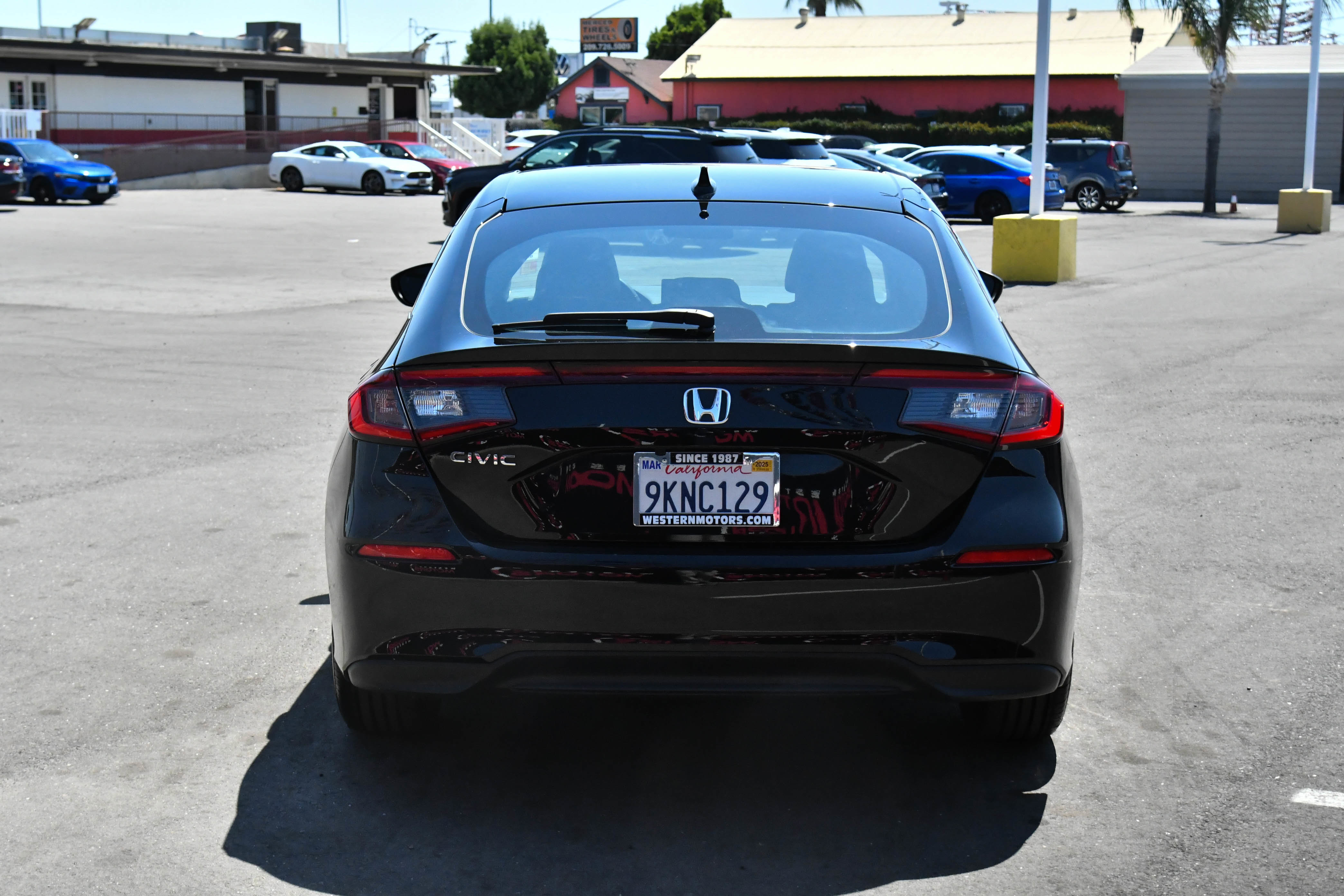 Used 2024 Honda Civic EX-L image 7