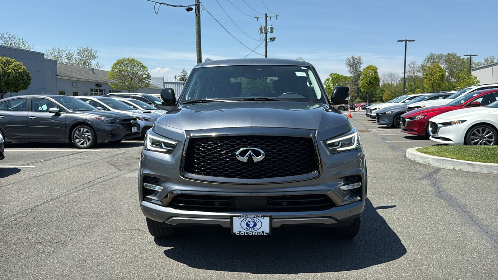 Used 2021 INFINITI QX80 Premium Select w/ All-Season Package AWD/4WD image 2
