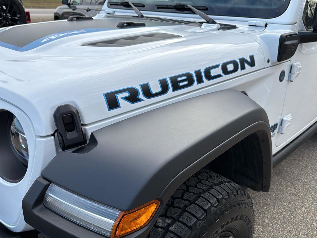 Used 2021 Jeep Wrangler Unlimited Rubicon w/ Steel Bumper Group AWD/4WD image 6
