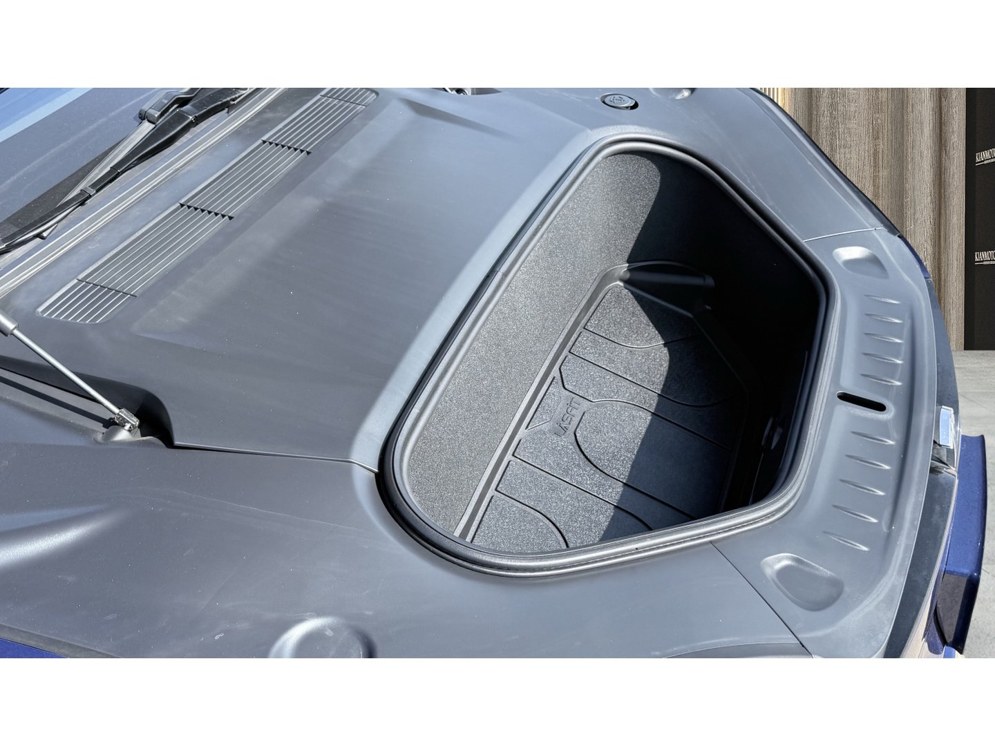 Used 2025 Tesla Model S AWD/4WD image 84