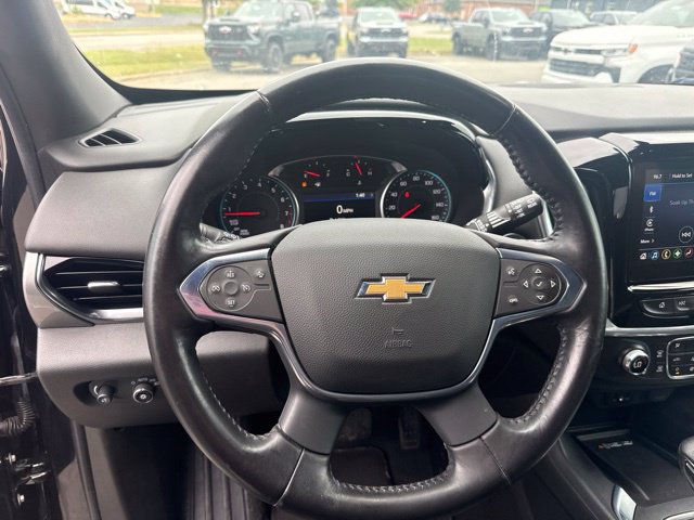 Used 2022 Chevrolet Traverse LT FWD image 13