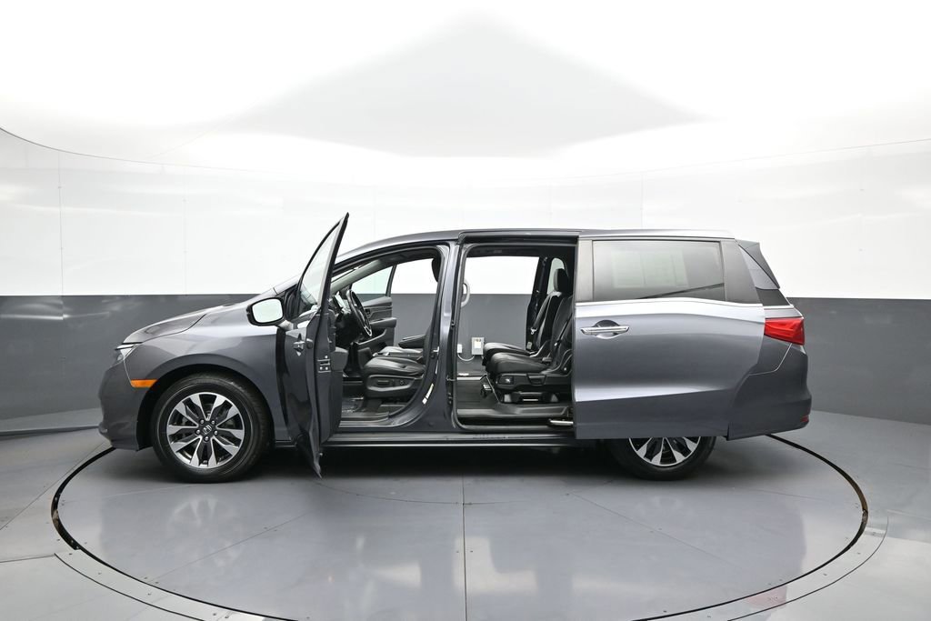 Certified 2023 Honda Odyssey EX-L image 45