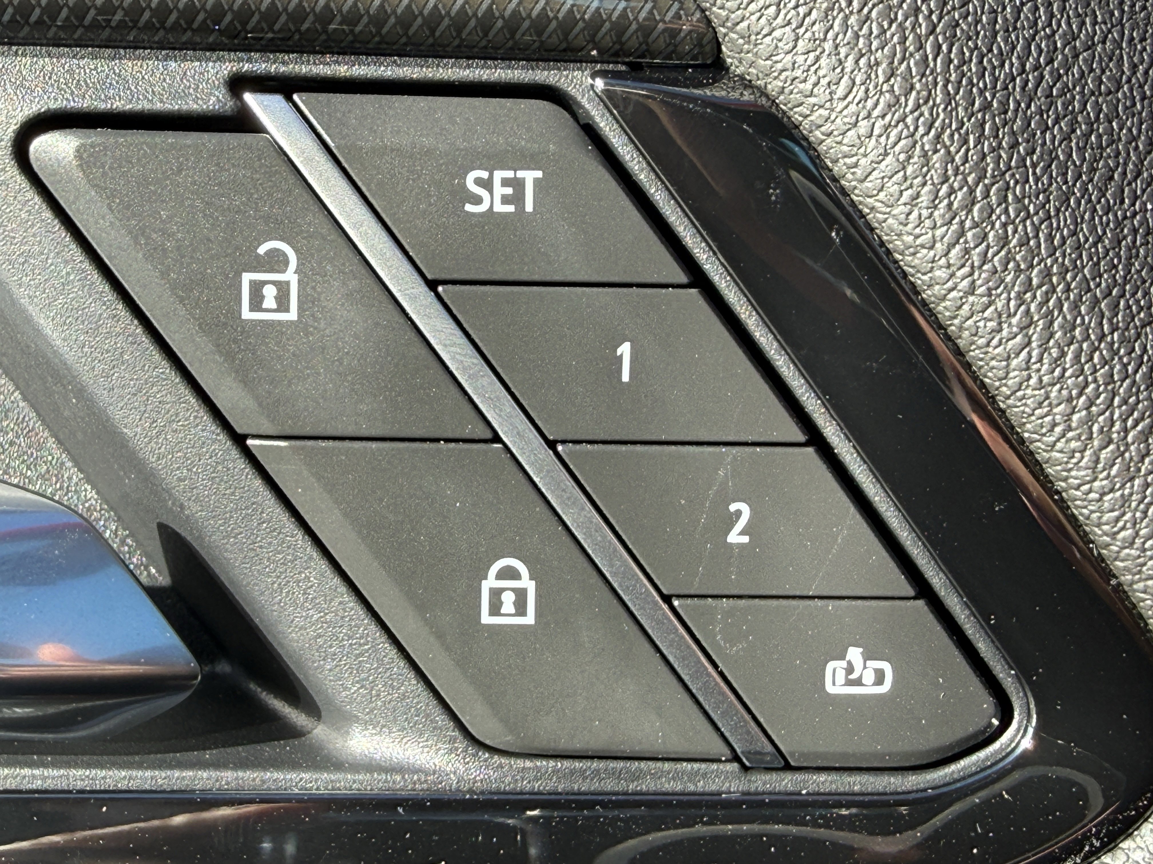 New 2026 GMC Sierra 2500 AT4 w/ AT4 Premium Plus Package image 40