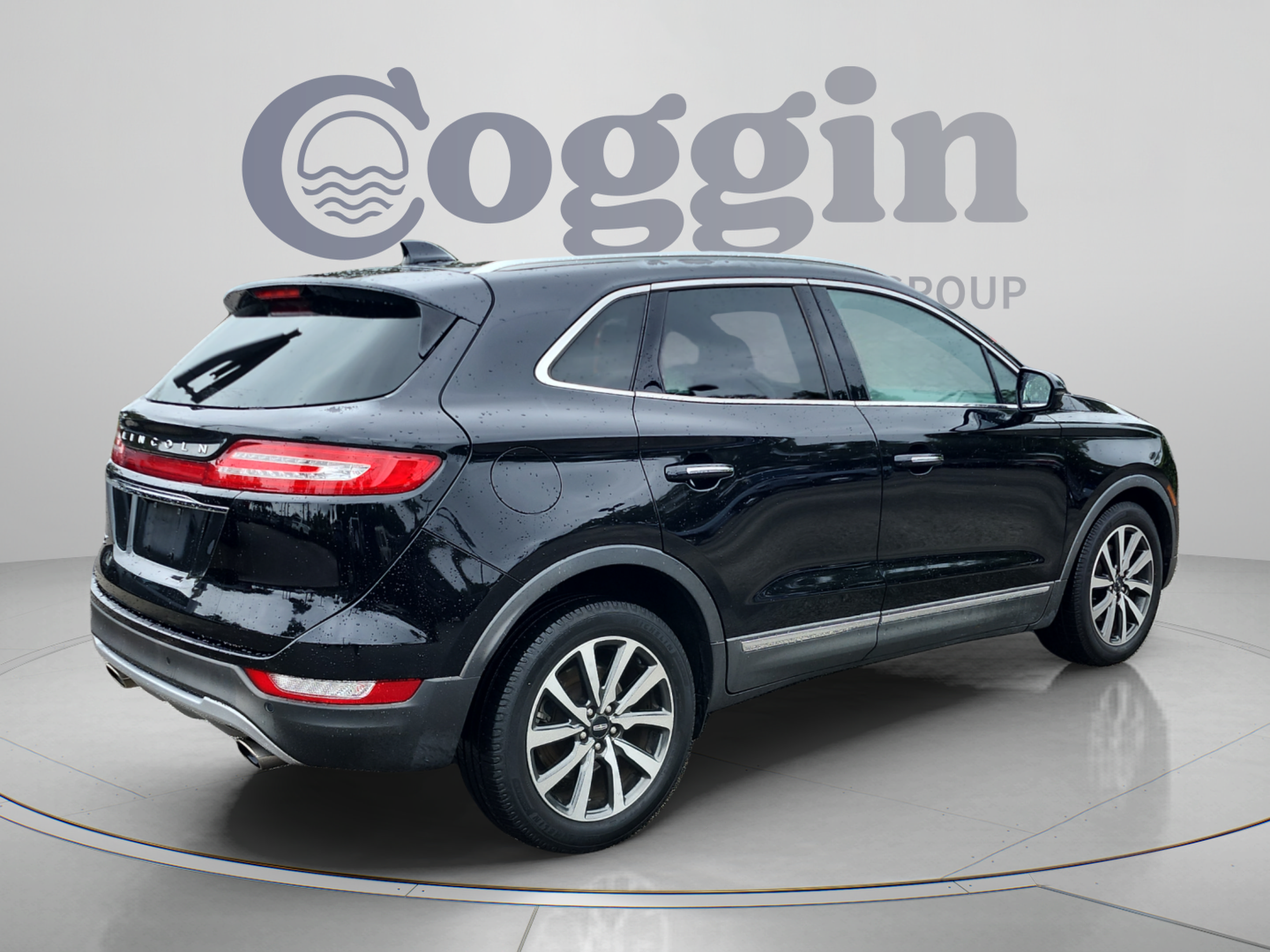 Used 2019 Lincoln MKC Reserve FWD image 5