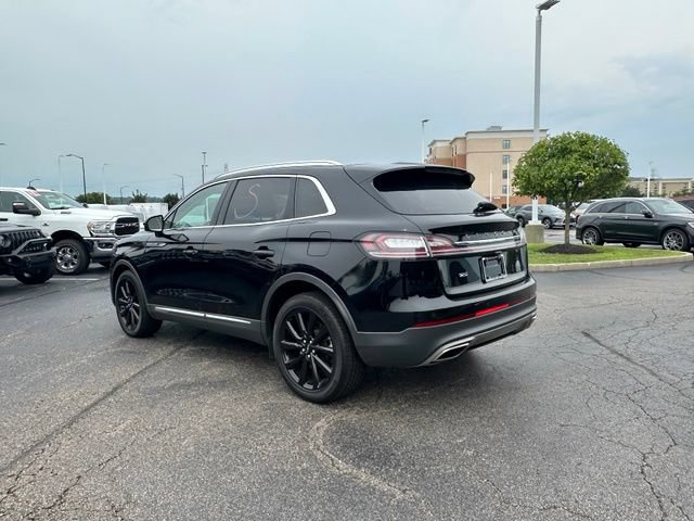 Used 2022 Lincoln Nautilus Reserve w/ Monochromatic Package AWD/4WD image 9