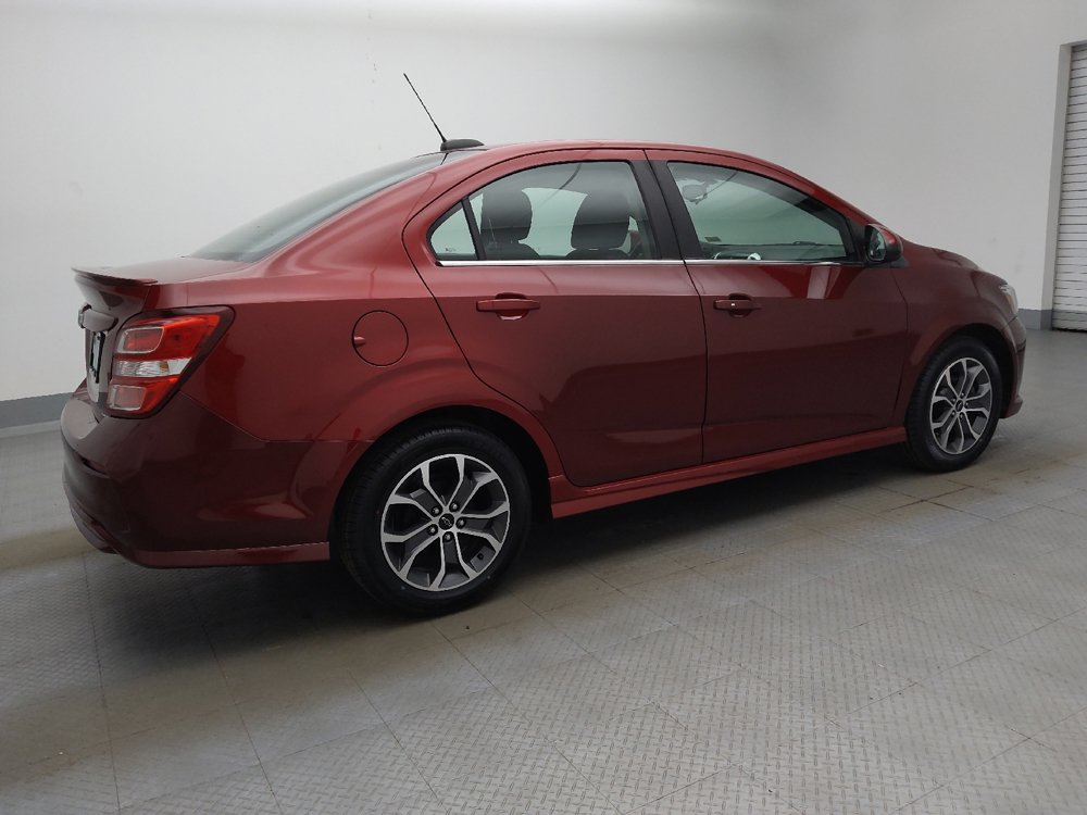 Used 2020 Chevrolet Sonic LT w/ Convenience Package FWD image 10