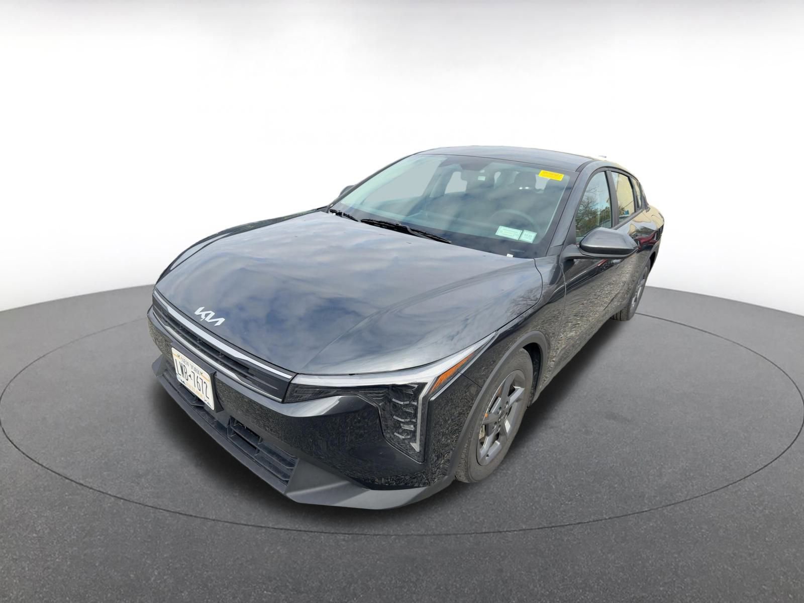 Used 2025 Kia K4 LXS image 4