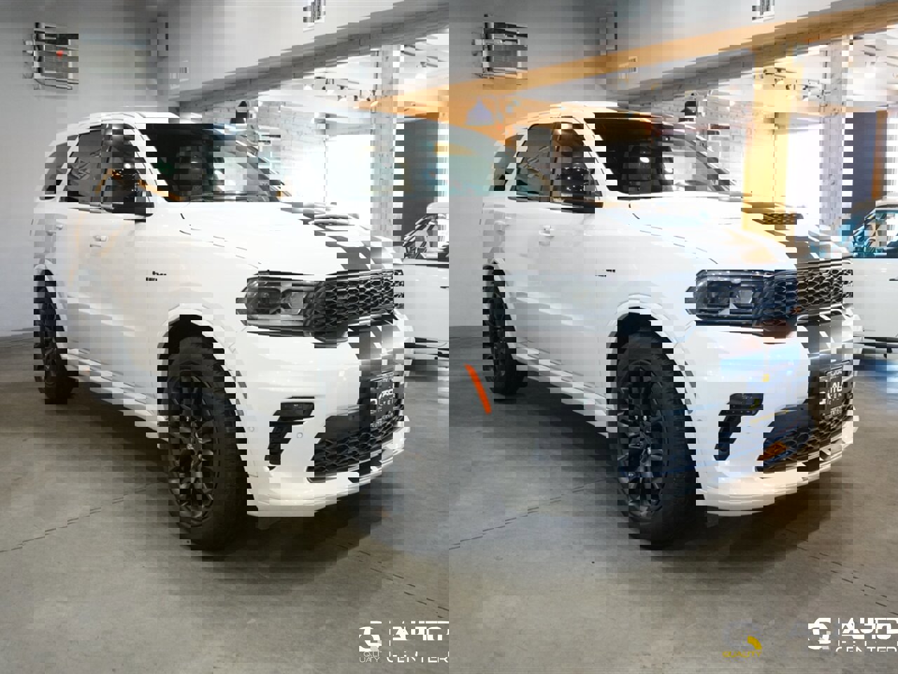 Used 2022 Dodge Durango R/T w/ Tow 'N Go Group image 3