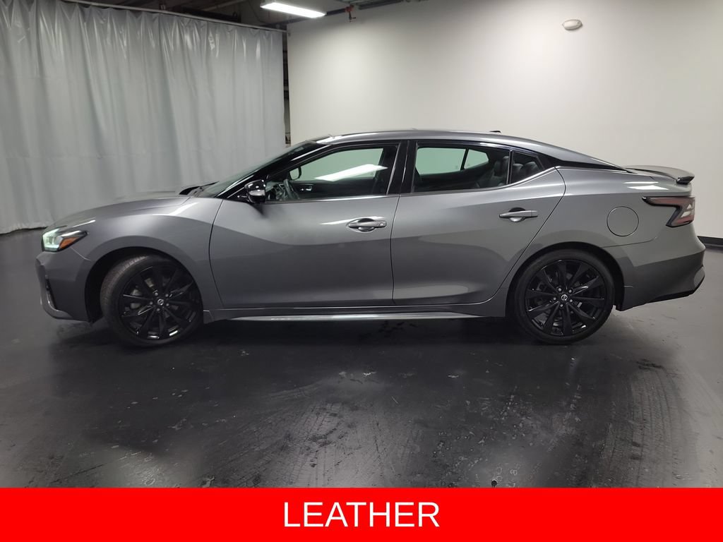 Used 2020 Nissan Maxima SR w/ Sport Mat Group FWD image 6