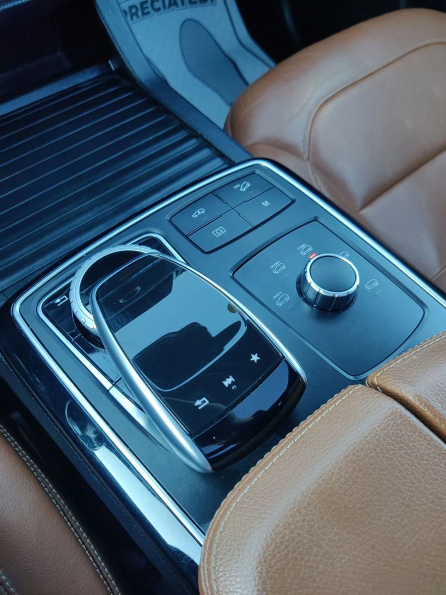 Used 2018 Mercedes-Benz GLS 450 GLS 450 4MATIC Sport Utility 4 w/ Premium Package image 35