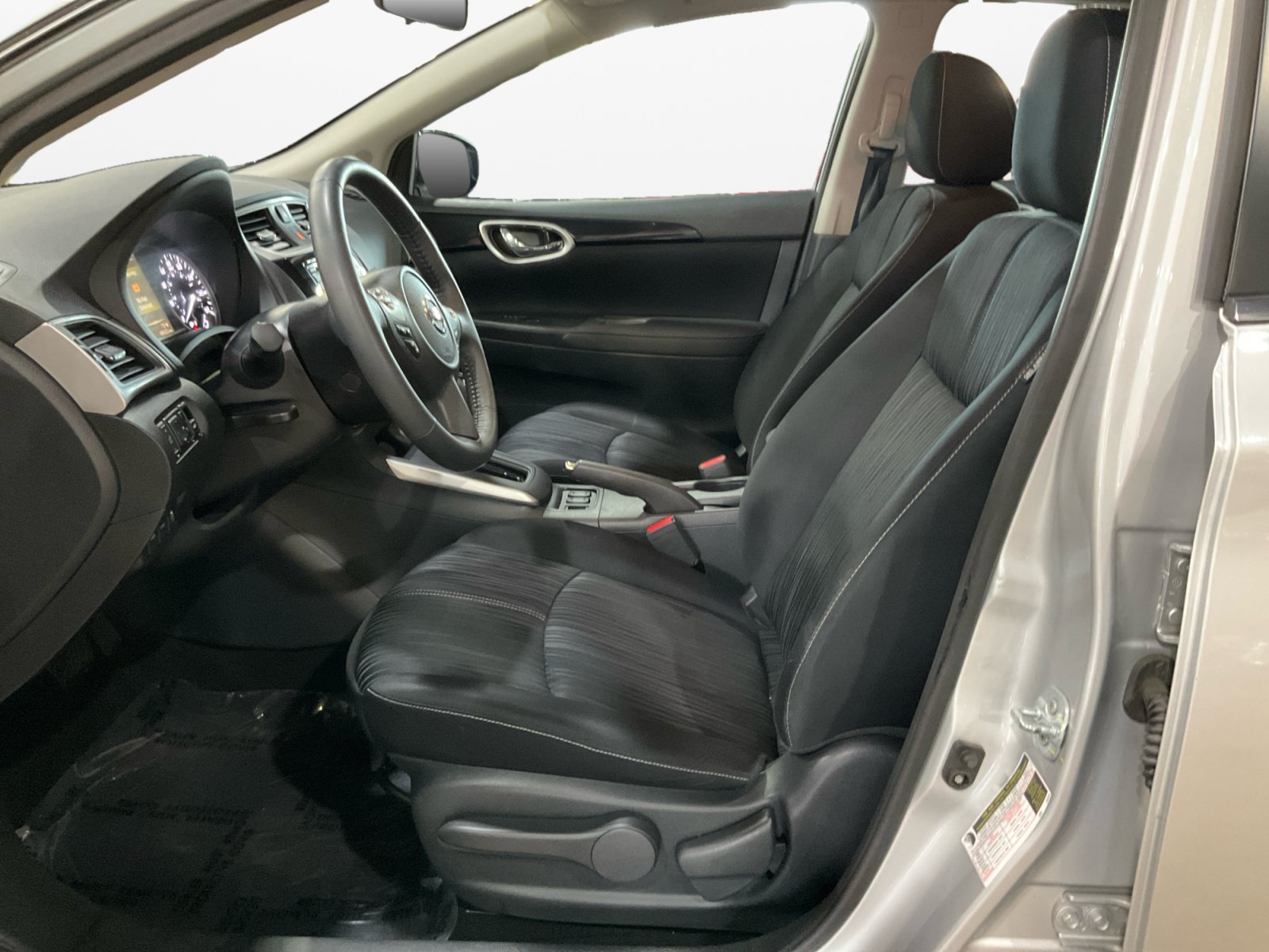 Used 2017 Nissan Sentra SV w/ All Weather Package FWD image 10