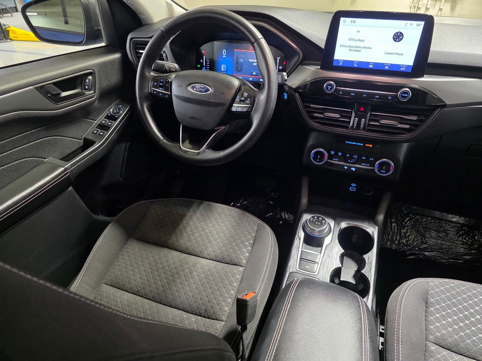 Used 2023 Ford Escape Active image 19