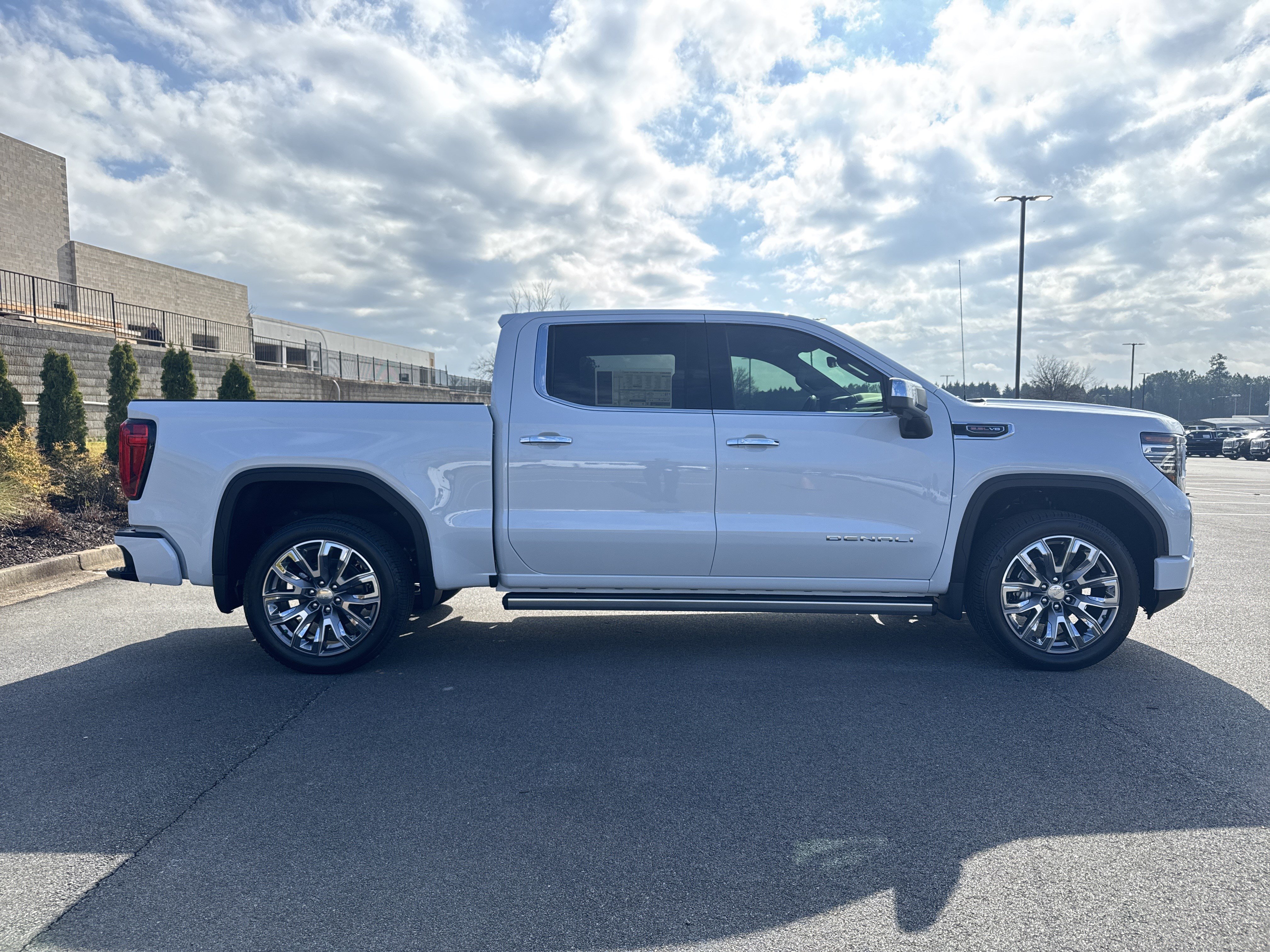 New 2026 GMC Sierra 1500 Denali AWD/4WD image 11