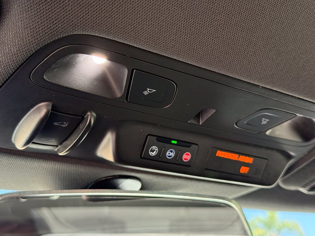Used 2023 Chevrolet Camaro LT RWD image 16