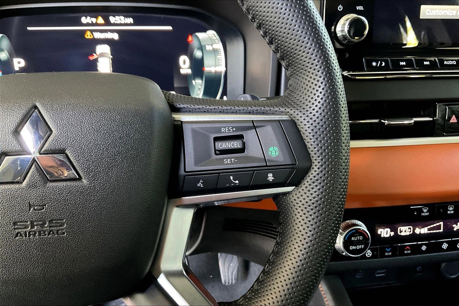 Used 2022 Mitsubishi Outlander SEL AWD/4WD image 12