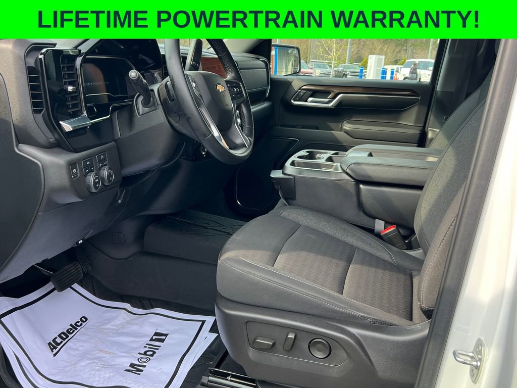 Used 2023 Chevrolet Silverado 1500 LT w/ Protection Package AWD/4WD image 12