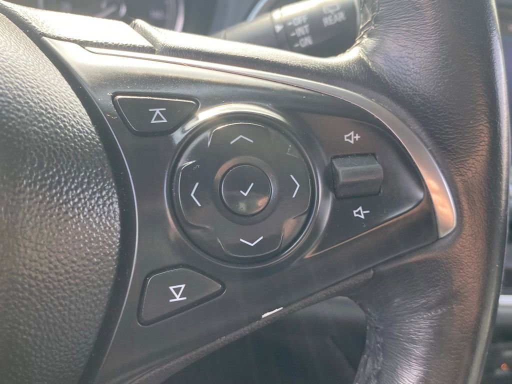 Used 2020 Buick Enclave Premium w/ Sun and Sites Package image 29