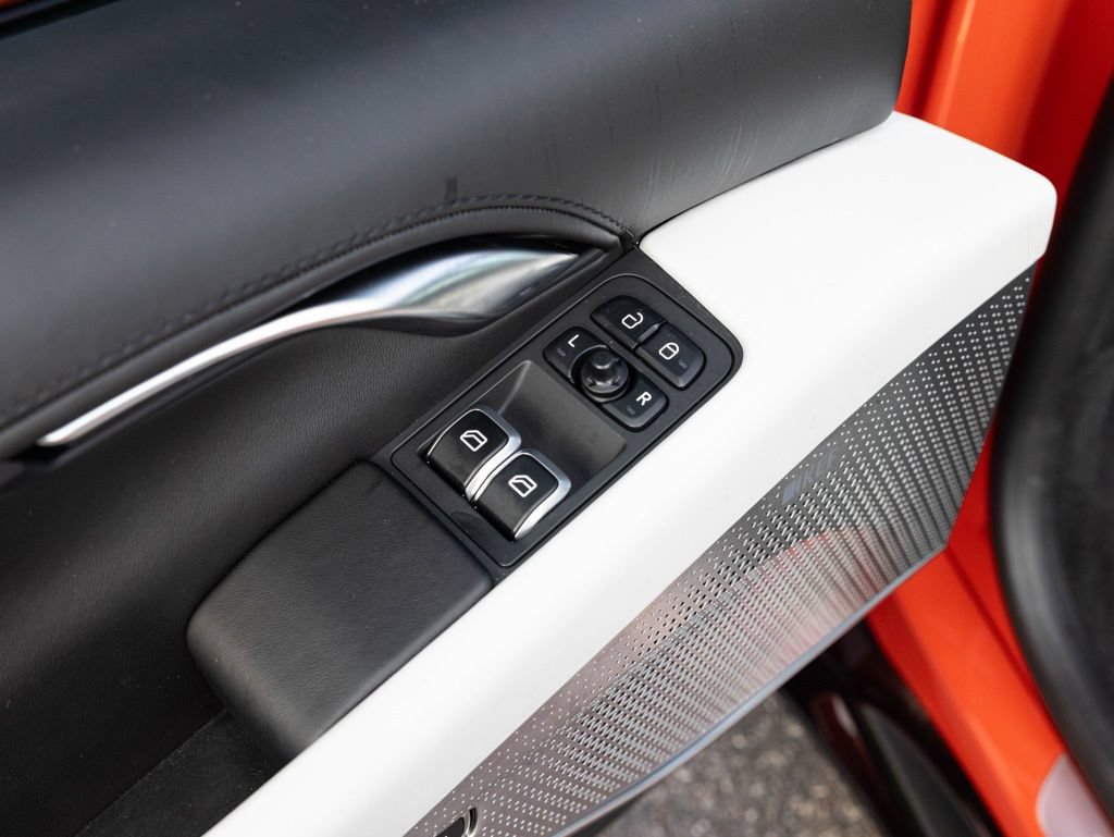 Used 2025 Lotus Emira RWD image 18