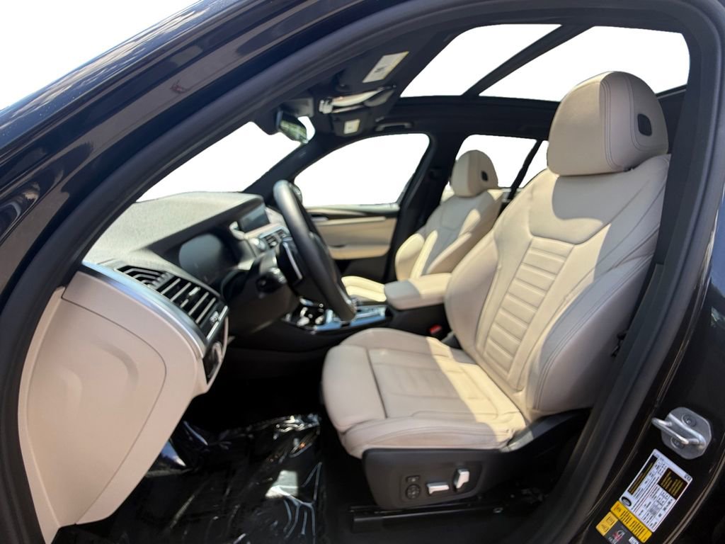 Used 2021 BMW X3 xDrive30e w/ Premium Package AWD/4WD image 9