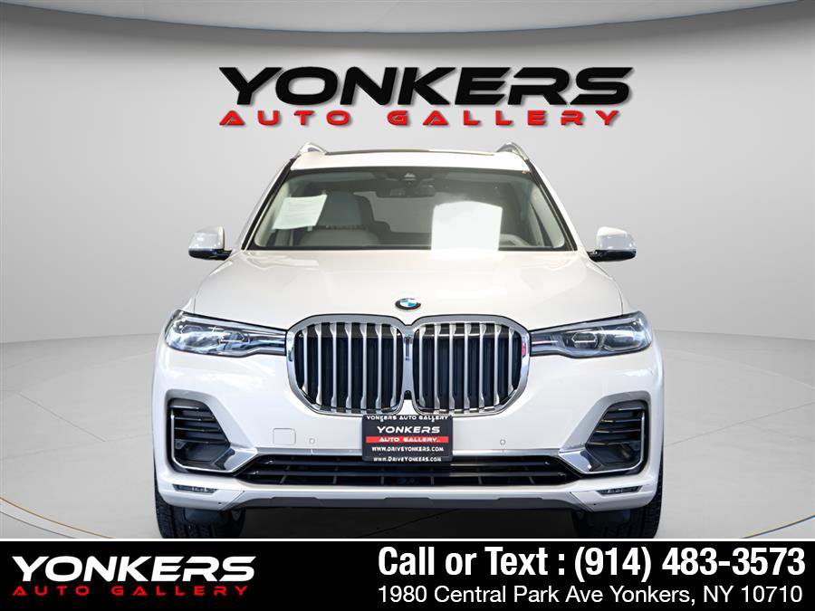 Used 2022 BMW X7 xDrive40i w/ Executive Package image 22