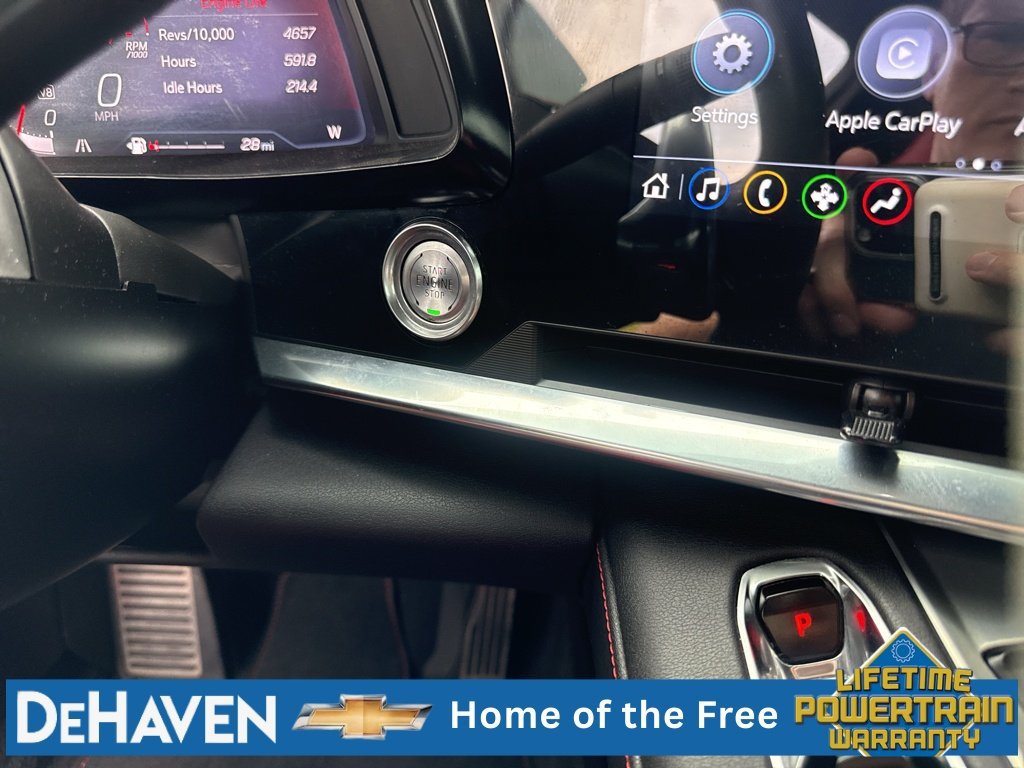 Used 2022 Chevrolet Corvette Stingray Coupe w/ 1LT RWD image 17