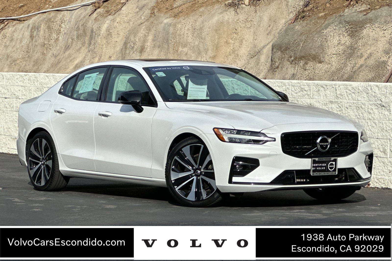 Used 2022 Volvo S60 B5 Momentum w/ Premium Package