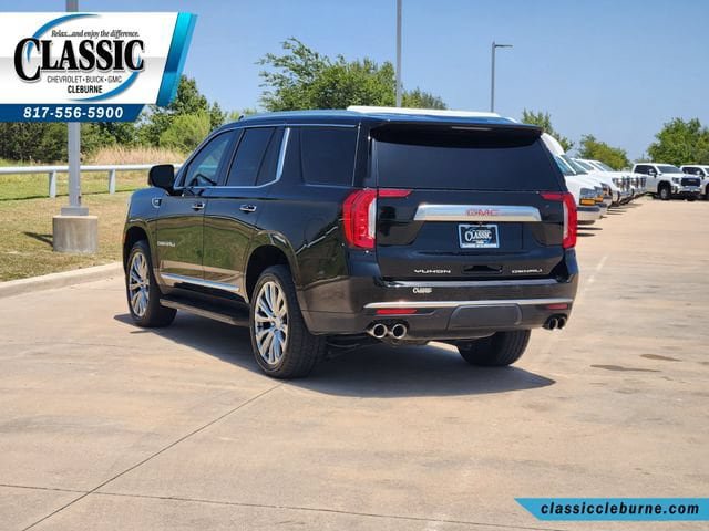 Used 2023 GMC Yukon Denali AWD/4WD image 8
