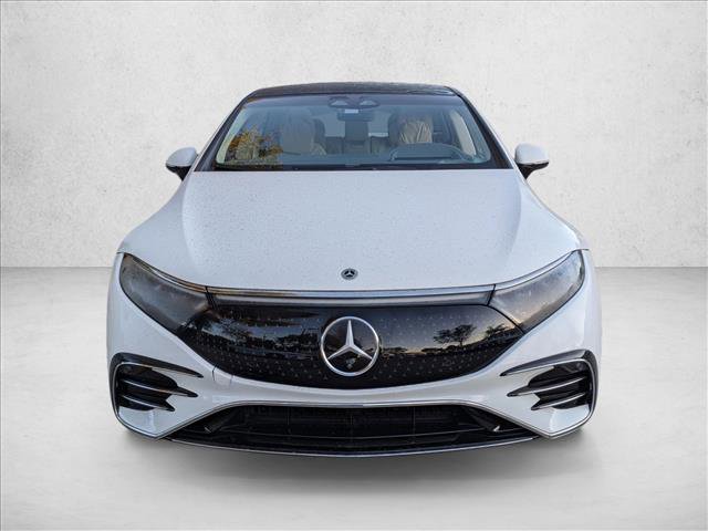 Used 2023 Mercedes-Benz EQS 580 4MATIC Sedan video 2