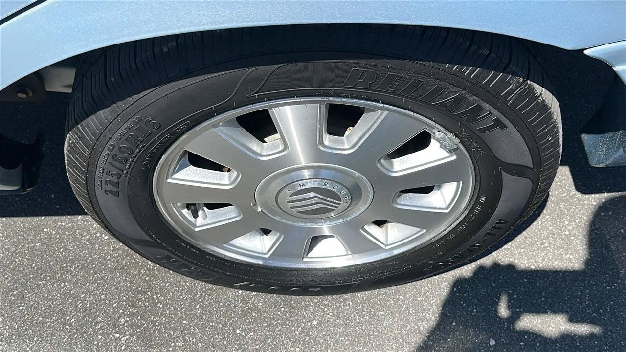 Used 2003 Mercury Grand Marquis LSE RWD image 14