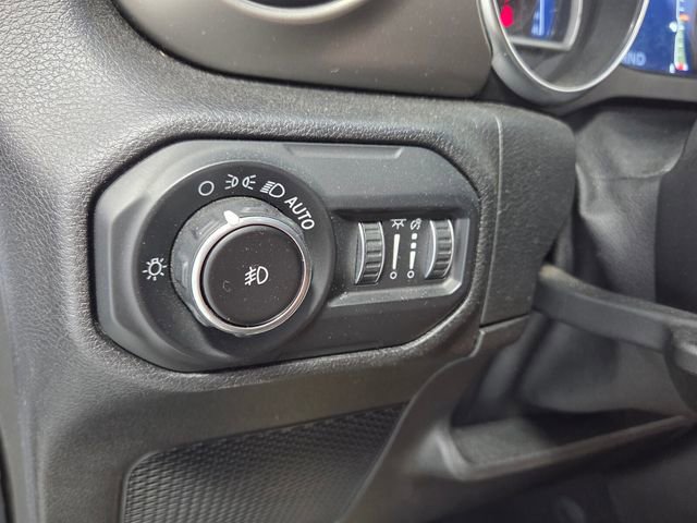 Used 2021 Jeep Wrangler Unlimited Sport AWD/4WD image 29