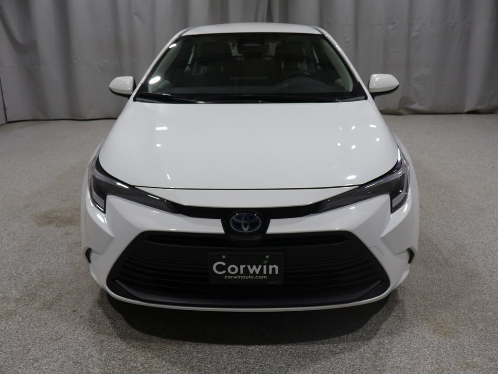 Certified 2023 Toyota Corolla LE AWD/4WD image 8