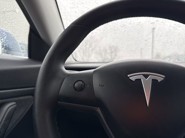 Used 2020 Tesla Model 3 Performance image 12