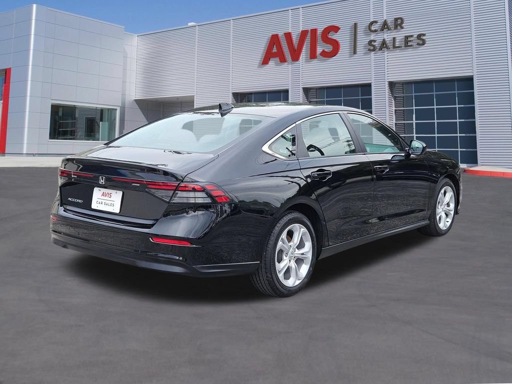 Used 2025 Honda Accord LX image 6