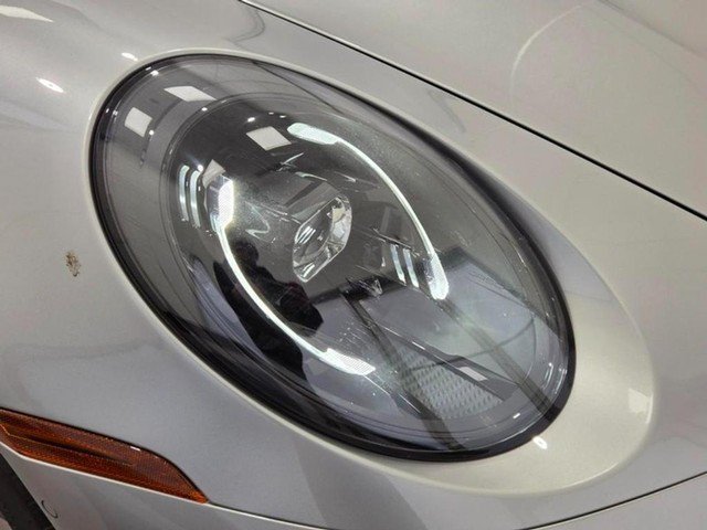 Certified 2025 Porsche 911 Carrera RWD image 11
