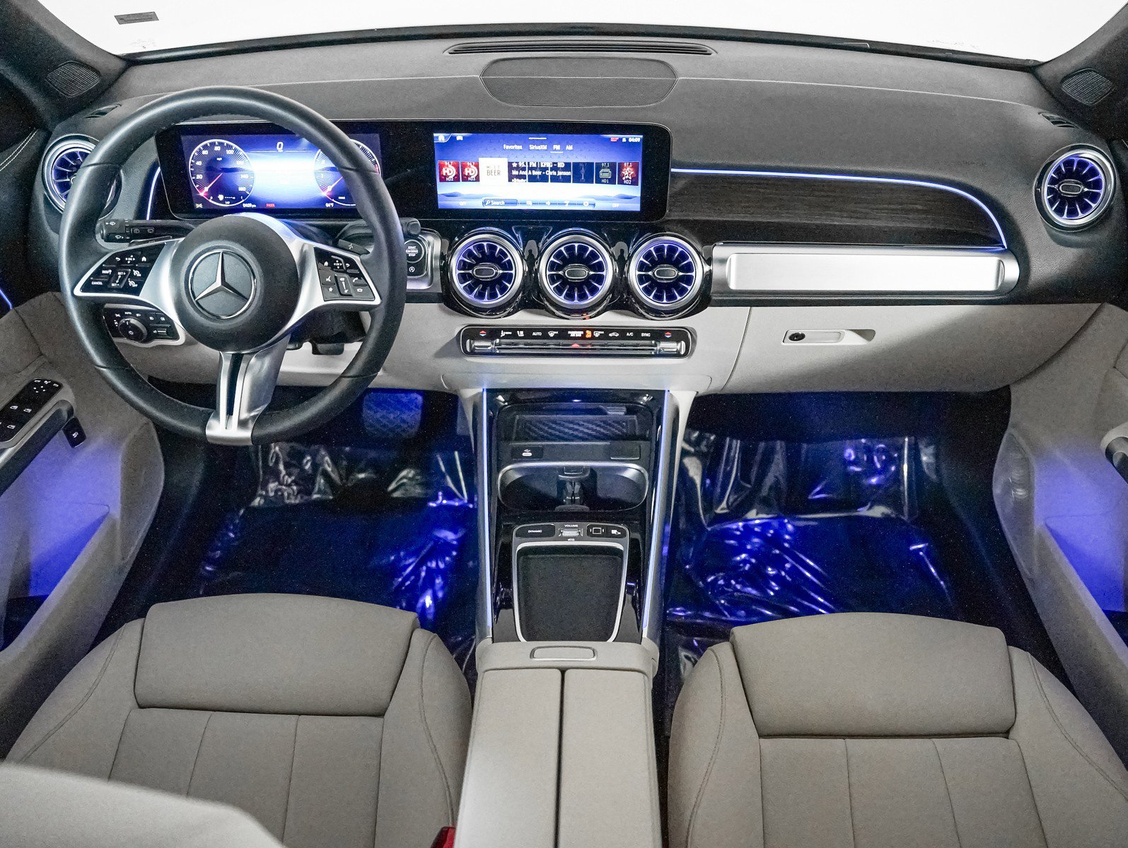 Certified 2026 Mercedes-Benz GLB 250 image 13