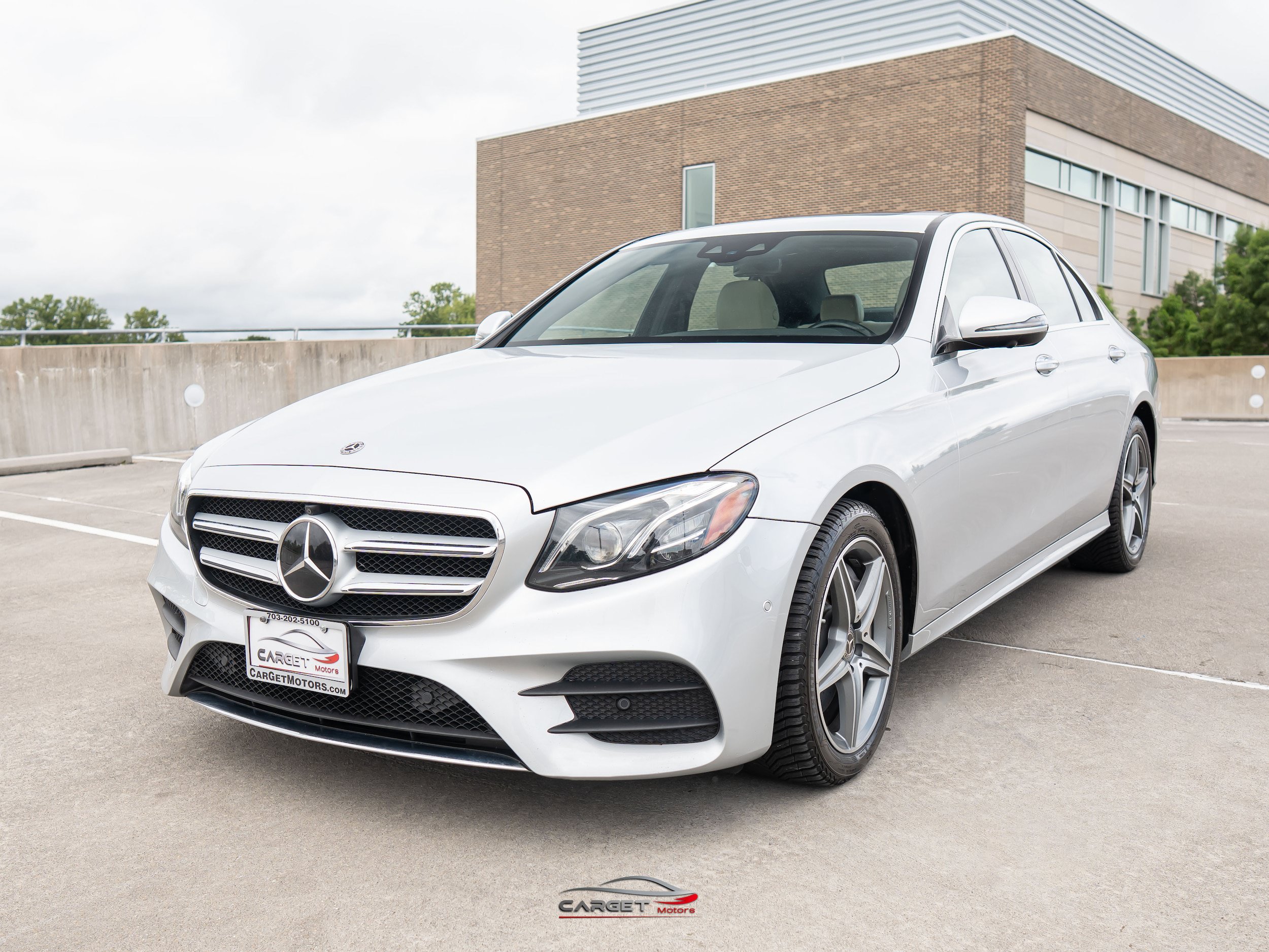 Used 2019 Mercedes-Benz E 450 4MATIC Sedan w/ Driver Assistance Package image 3
