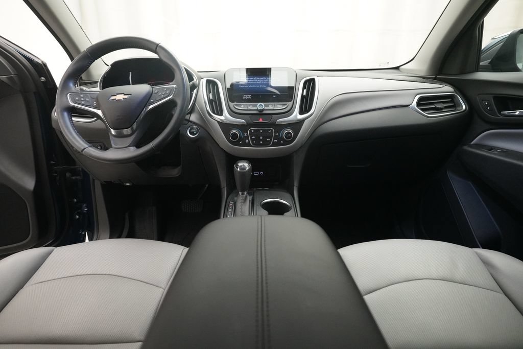Used 2020 Chevrolet Equinox Premier w/ LPO, Floor Liner Package FWD image 5