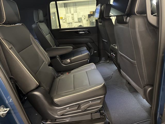 New 2026 Chevrolet Suburban Premier image 26