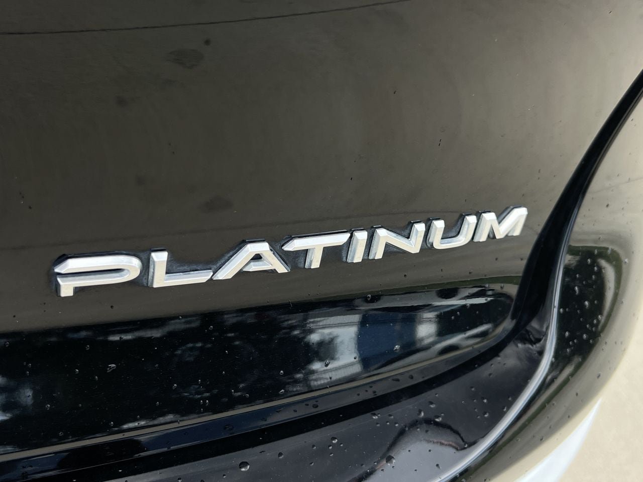 Used 2025 Toyota Crown Platinum AWD/4WD image 6