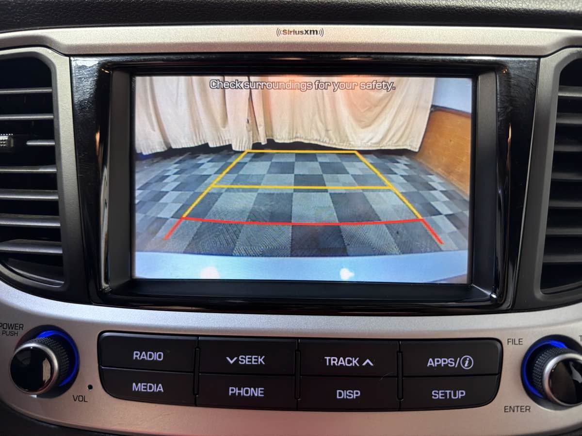Used 2021 Hyundai Accent SEL w/ Cargo Package FWD image 21