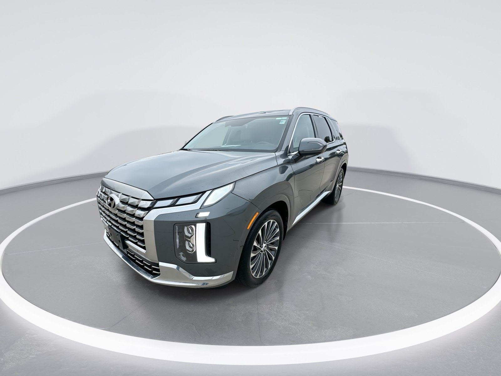 Used 2025 Hyundai Palisade Calligraphy AWD/4WD image 4