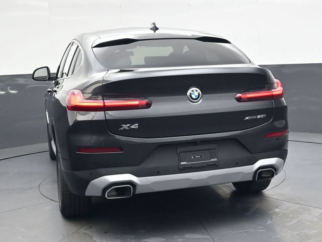 Used 2025 BMW X4 xDrive30i AWD/4WD image 6