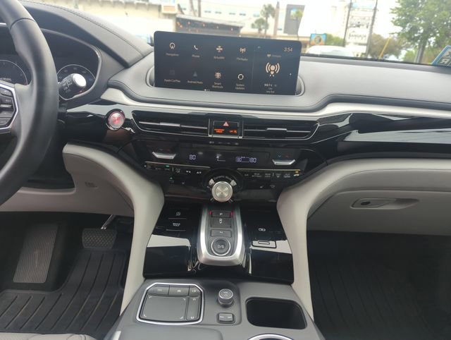 Certified 2023 Acura MDX FWD w/ Technology Package image 24