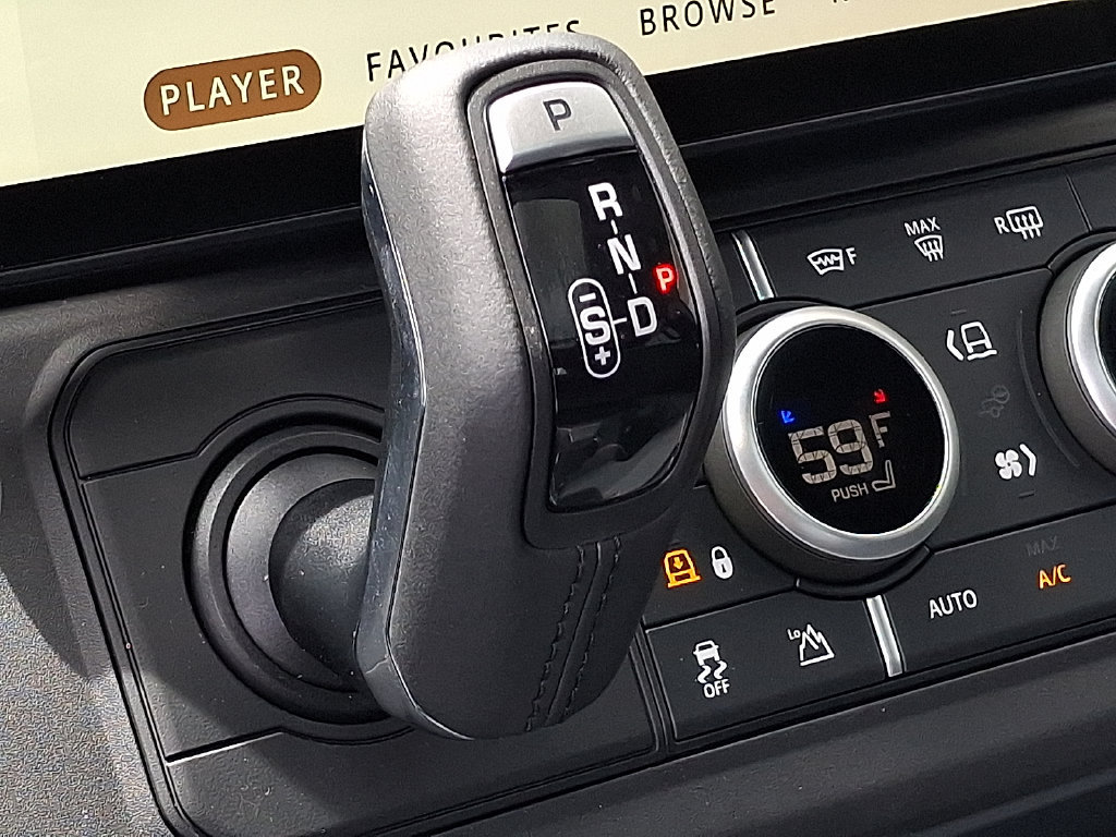 New 2026 Land Rover Defender 110 X-Dynamic SE AWD/4WD image 13